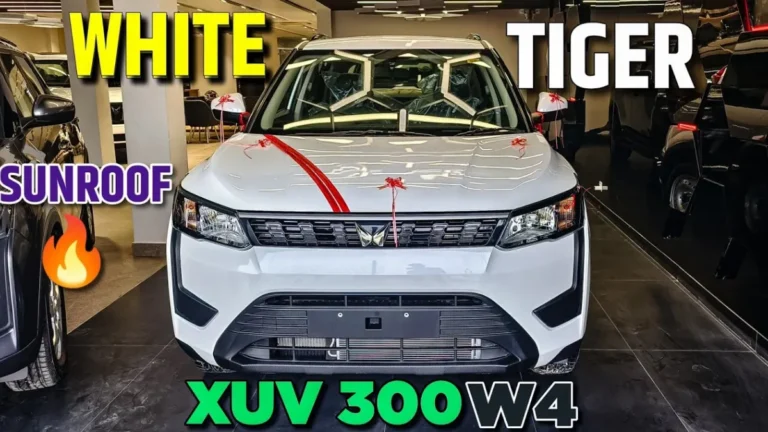 Mahindra XUV300 W4