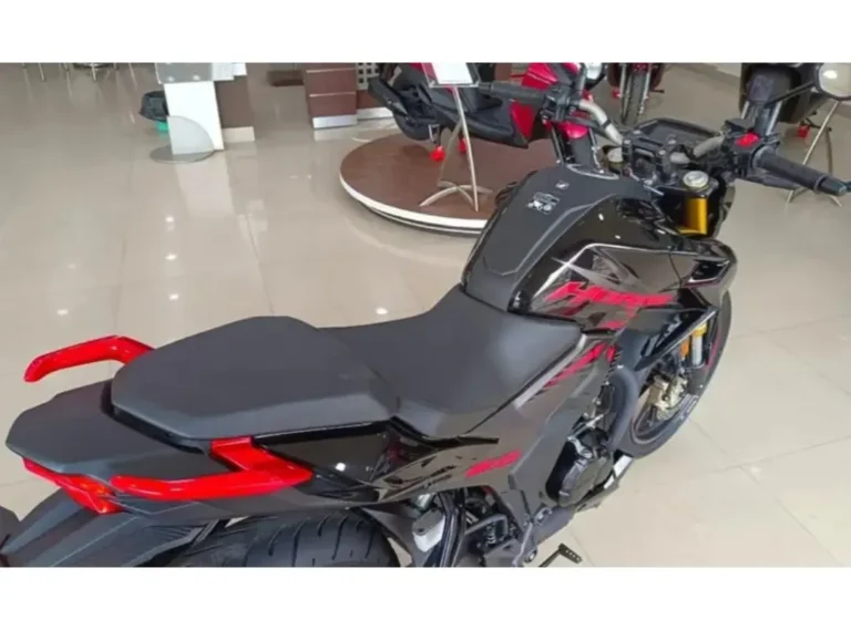 Honda Hornet 2025